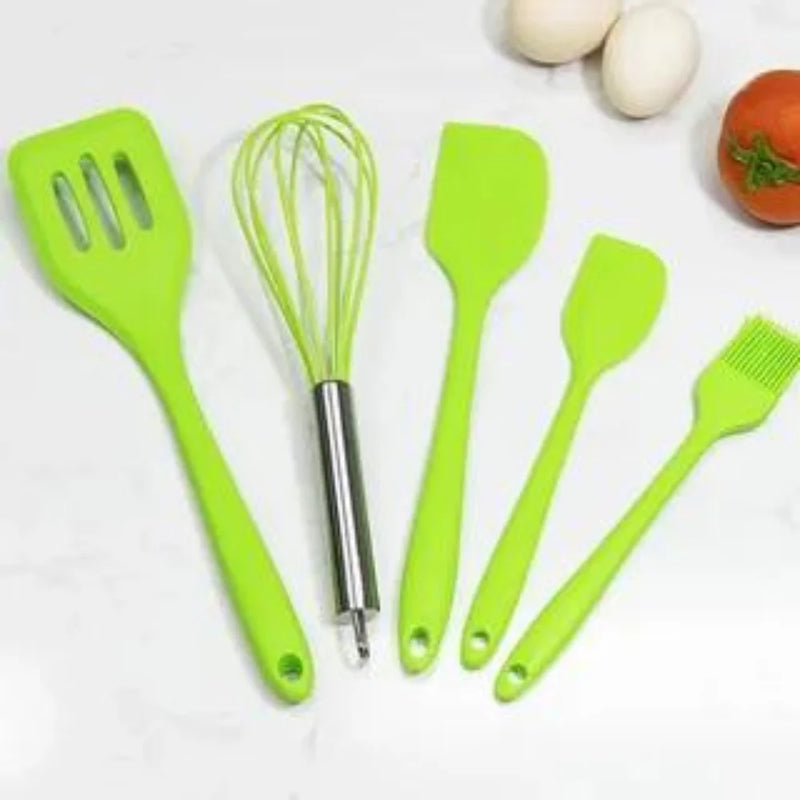 Kit 5 Utensílios de Cozinha – Cores Sortidas, Design Moderno e Resistente